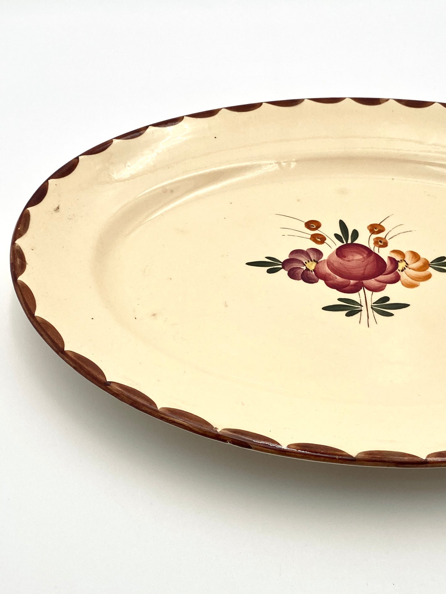 La très grande assiette ovale