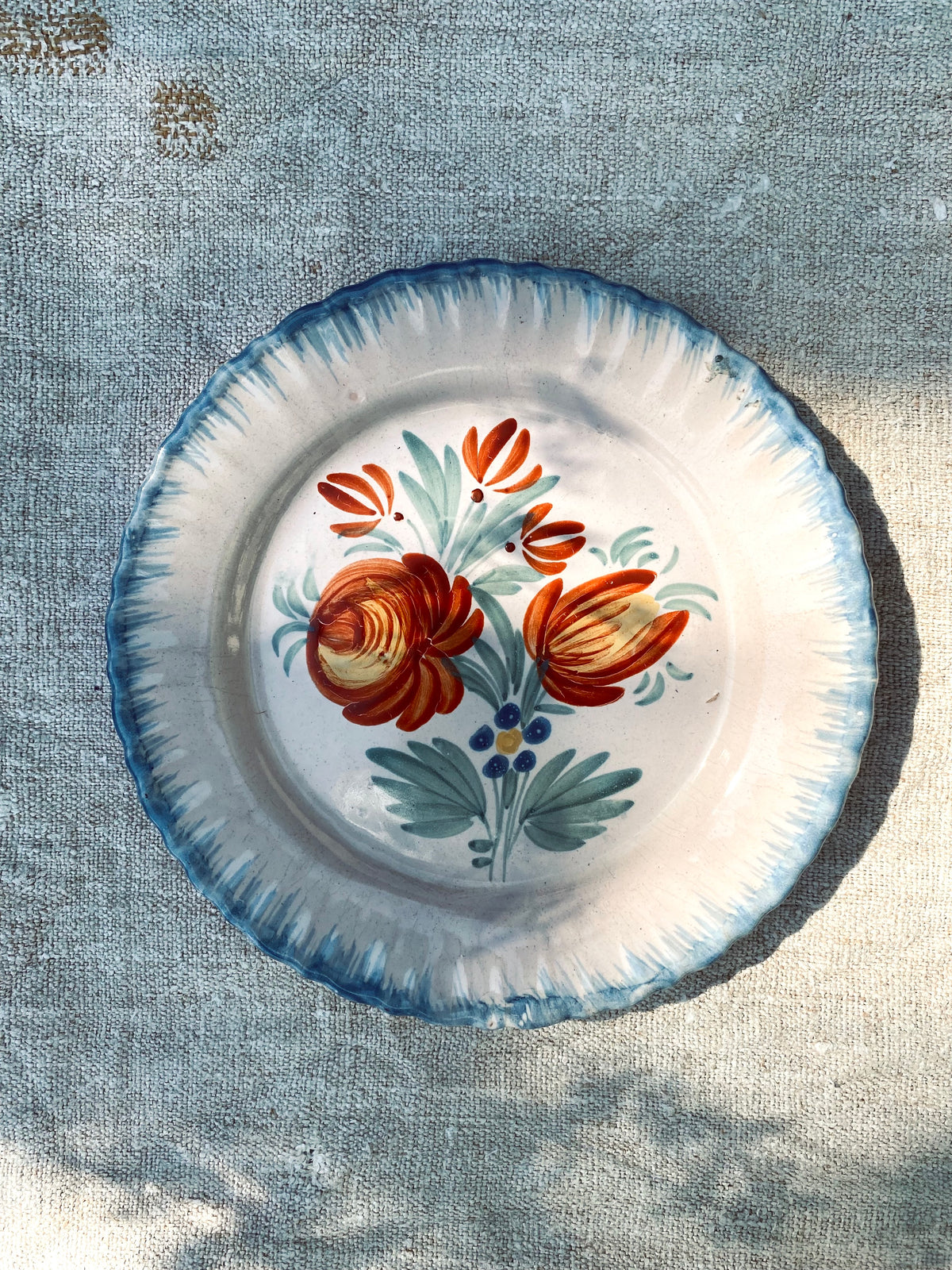 La petite assiette ancienne