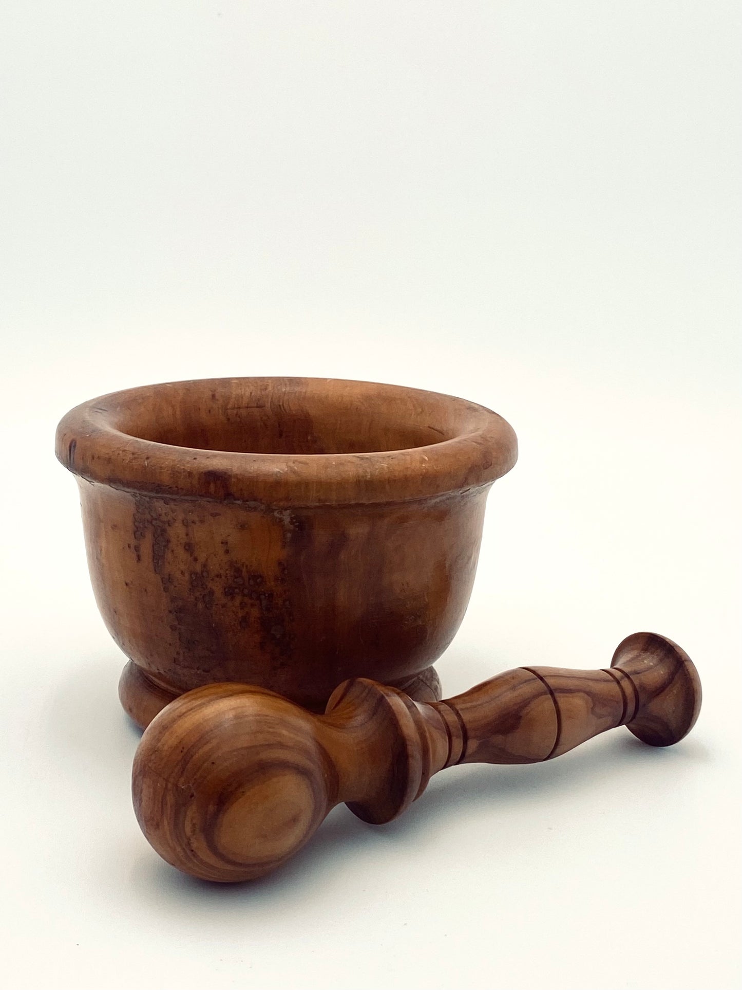 Le mortier en bois