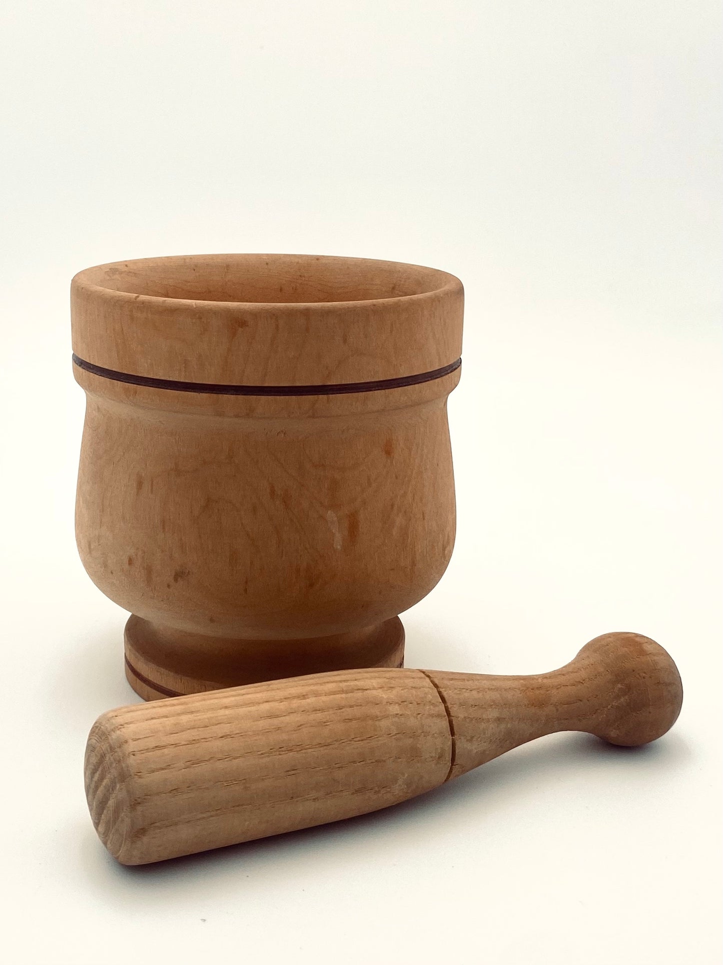 Le mortier en bois