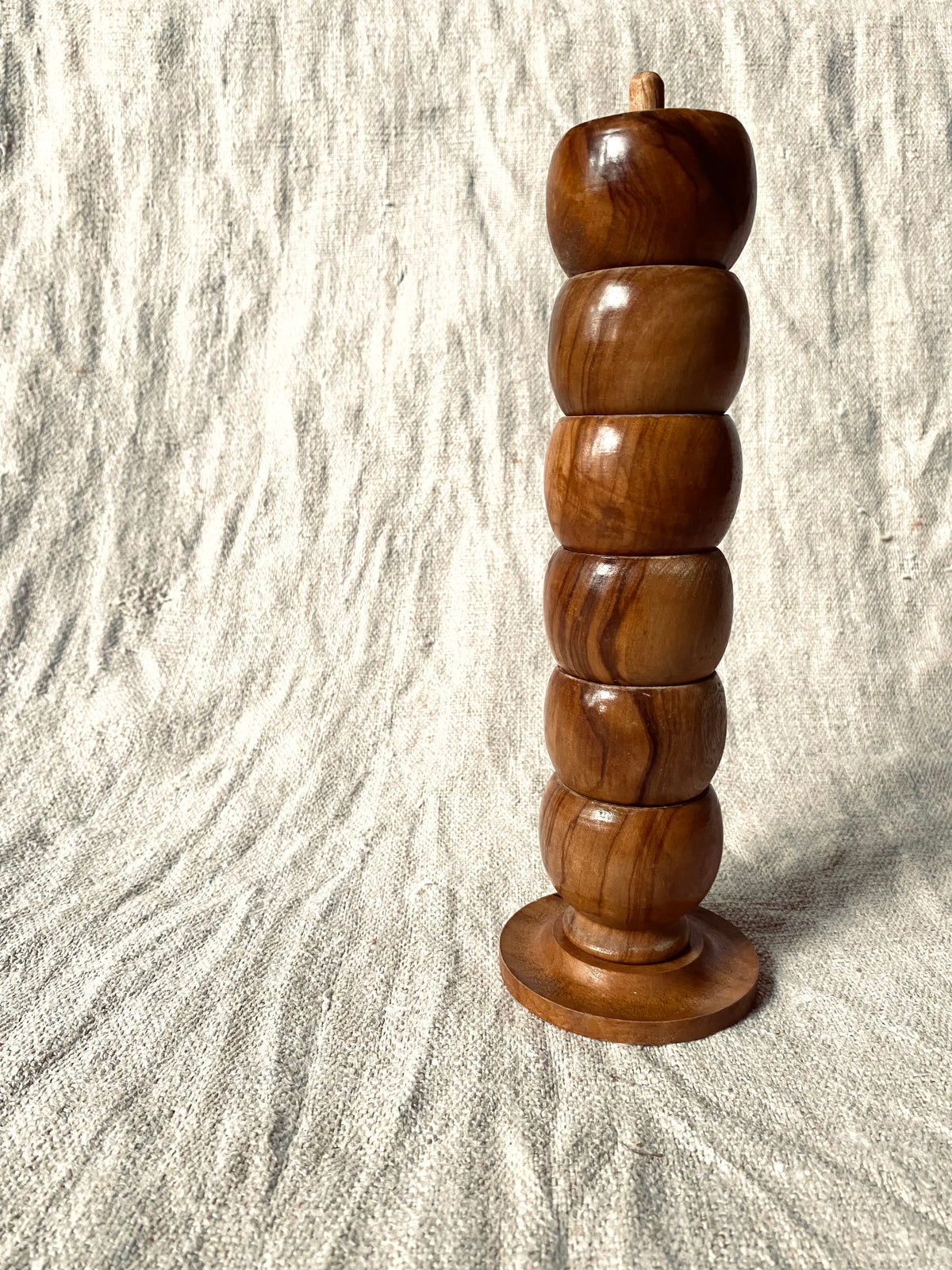 Les 6 coquetiers en bois