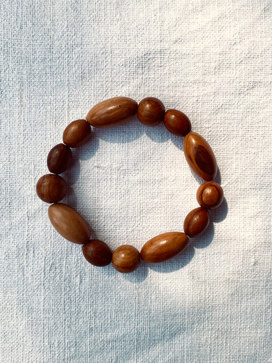 Le bracelet de Julia Otilia