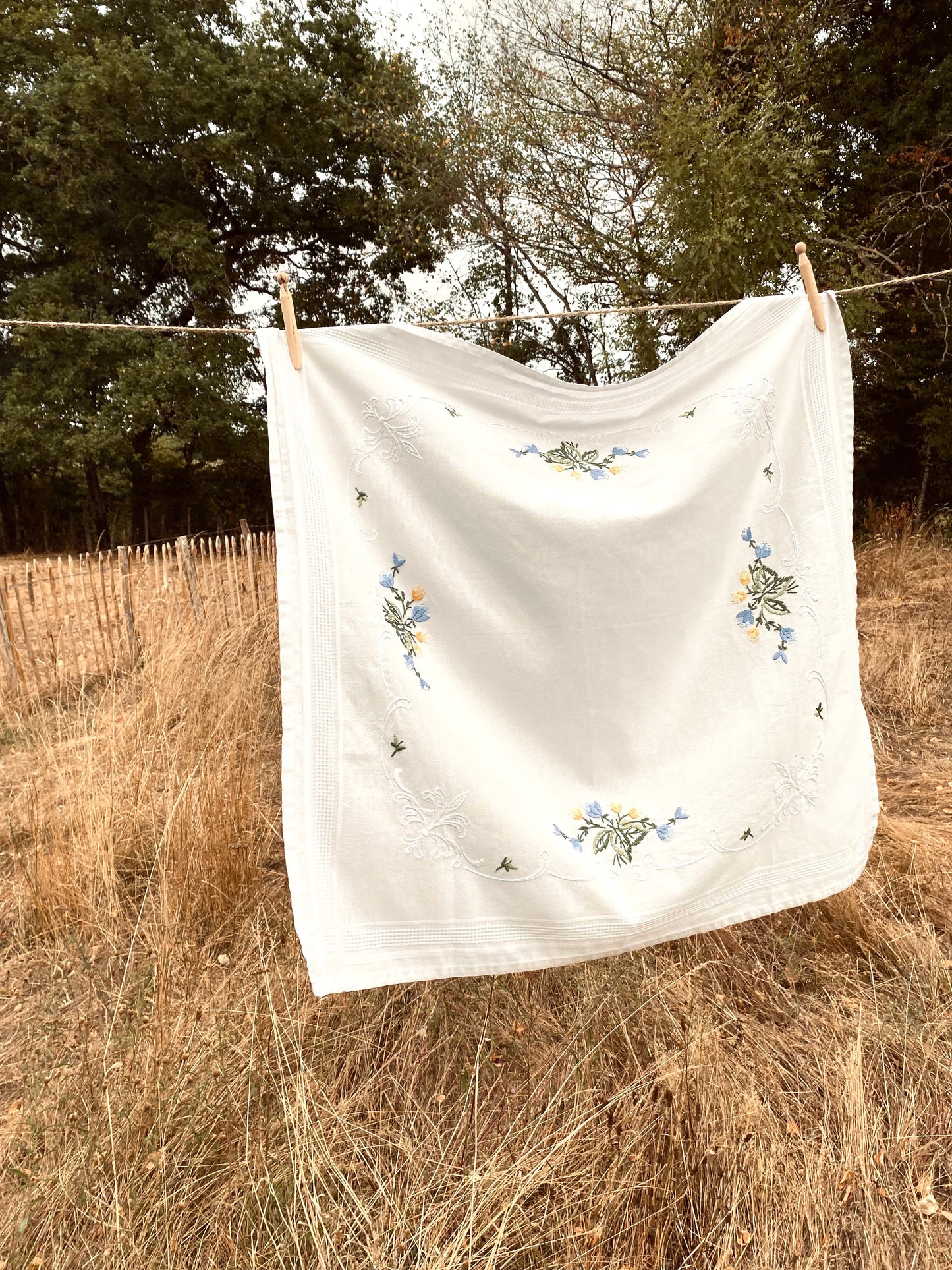 La nappe à fleurs