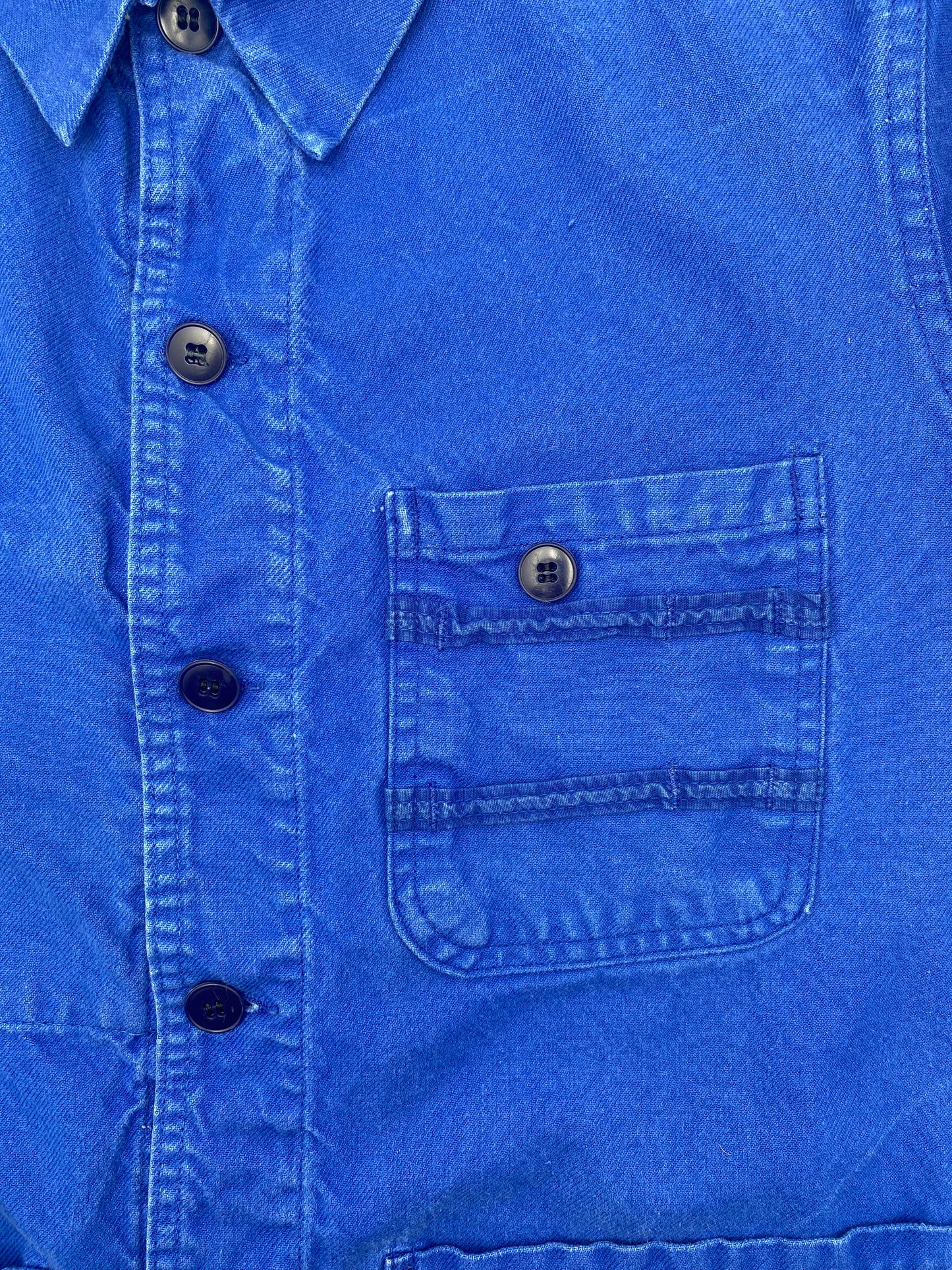 Le bleu de travail cobalt