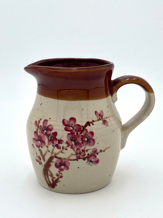 Le petit pichet à fleurs
