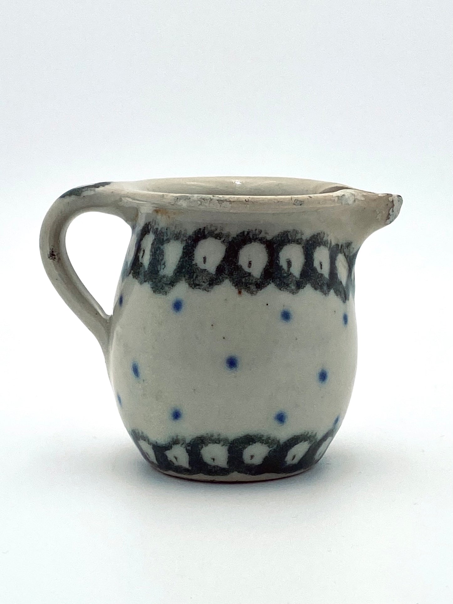 Le tout petit pot à lait