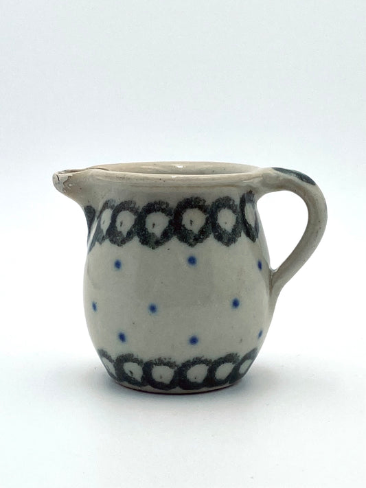 Le tout petit pot à lait