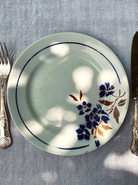 L'assiette à fleurs