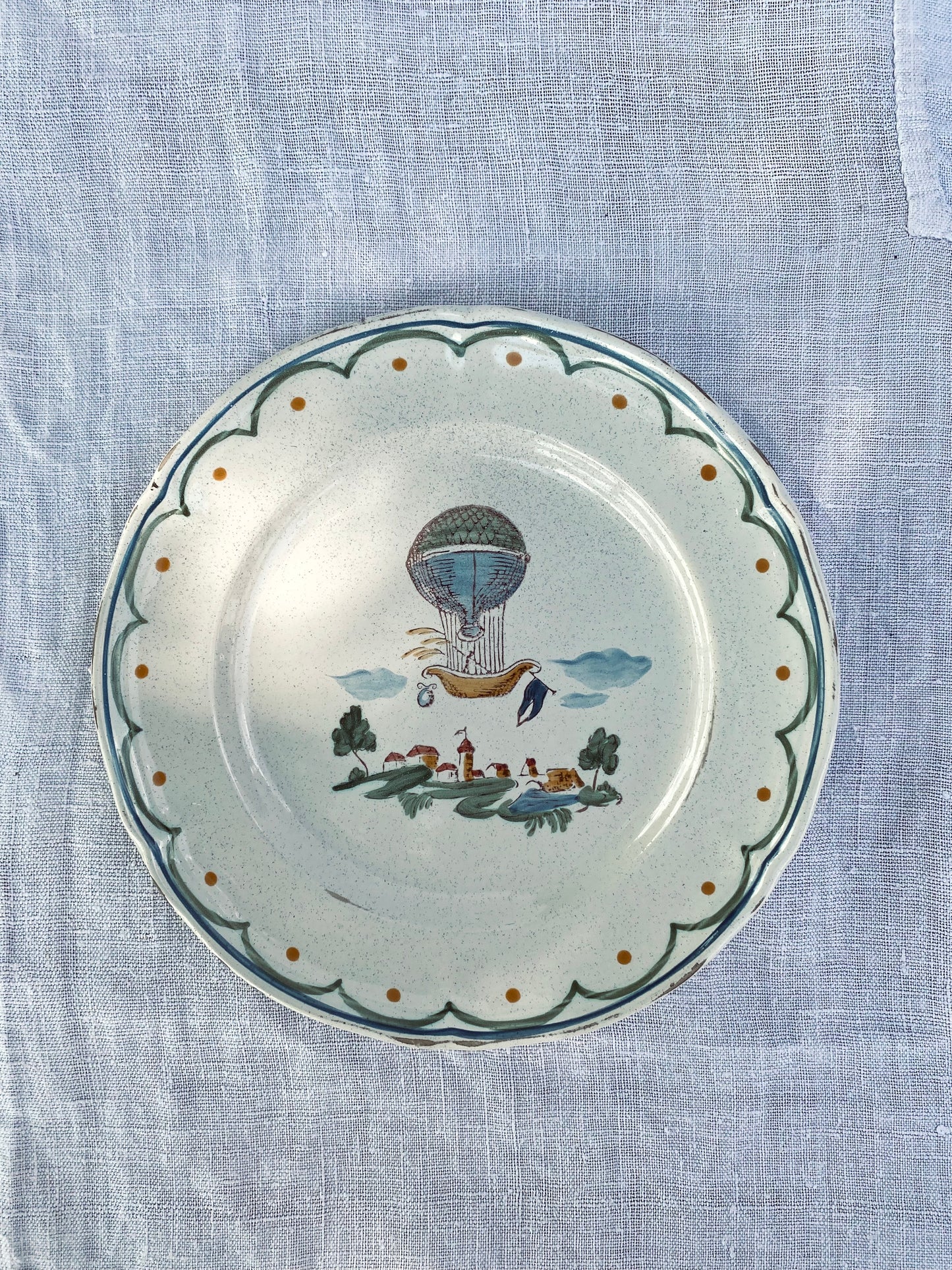 L'assiette ancienne à la Jules Verne