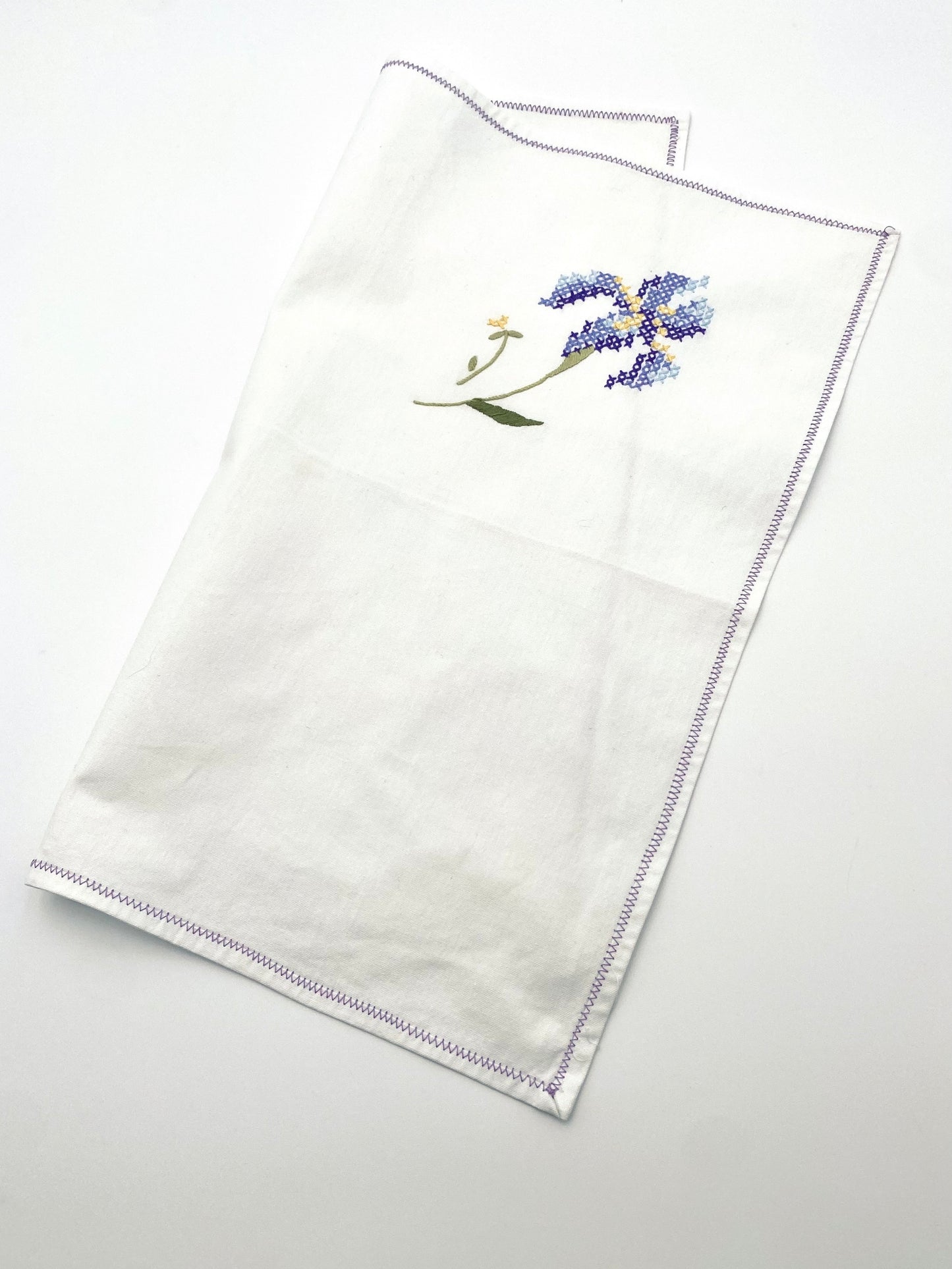 Les vieilles serviettes brodées