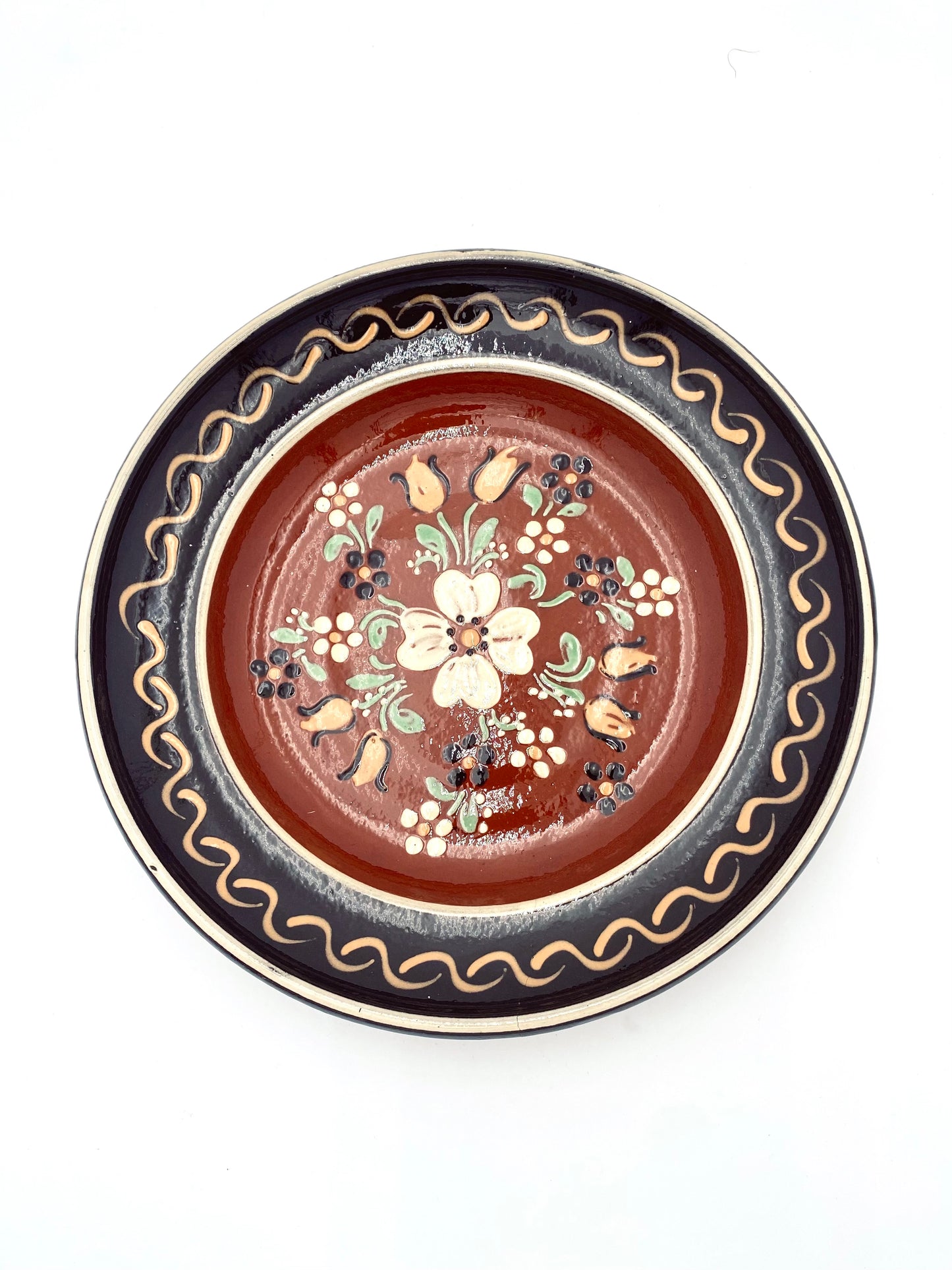 La vieille assiette à fleurs d'Alsace