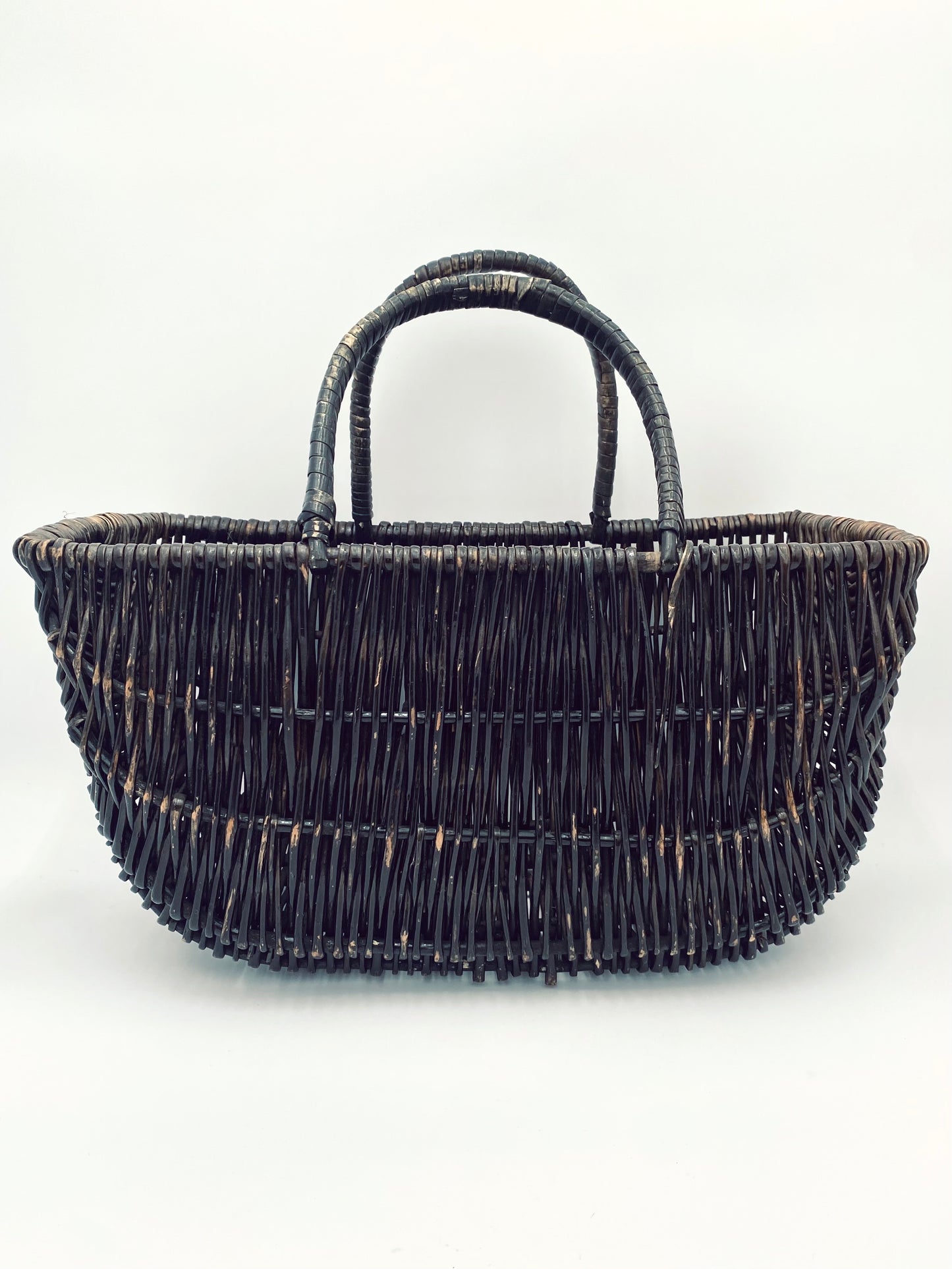 Le panier à doublure rayée