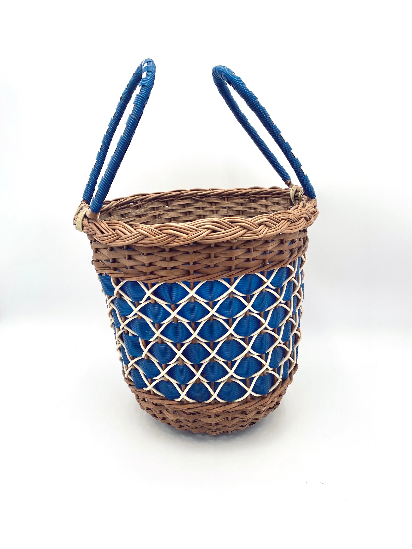 Le panier bleu et blanc