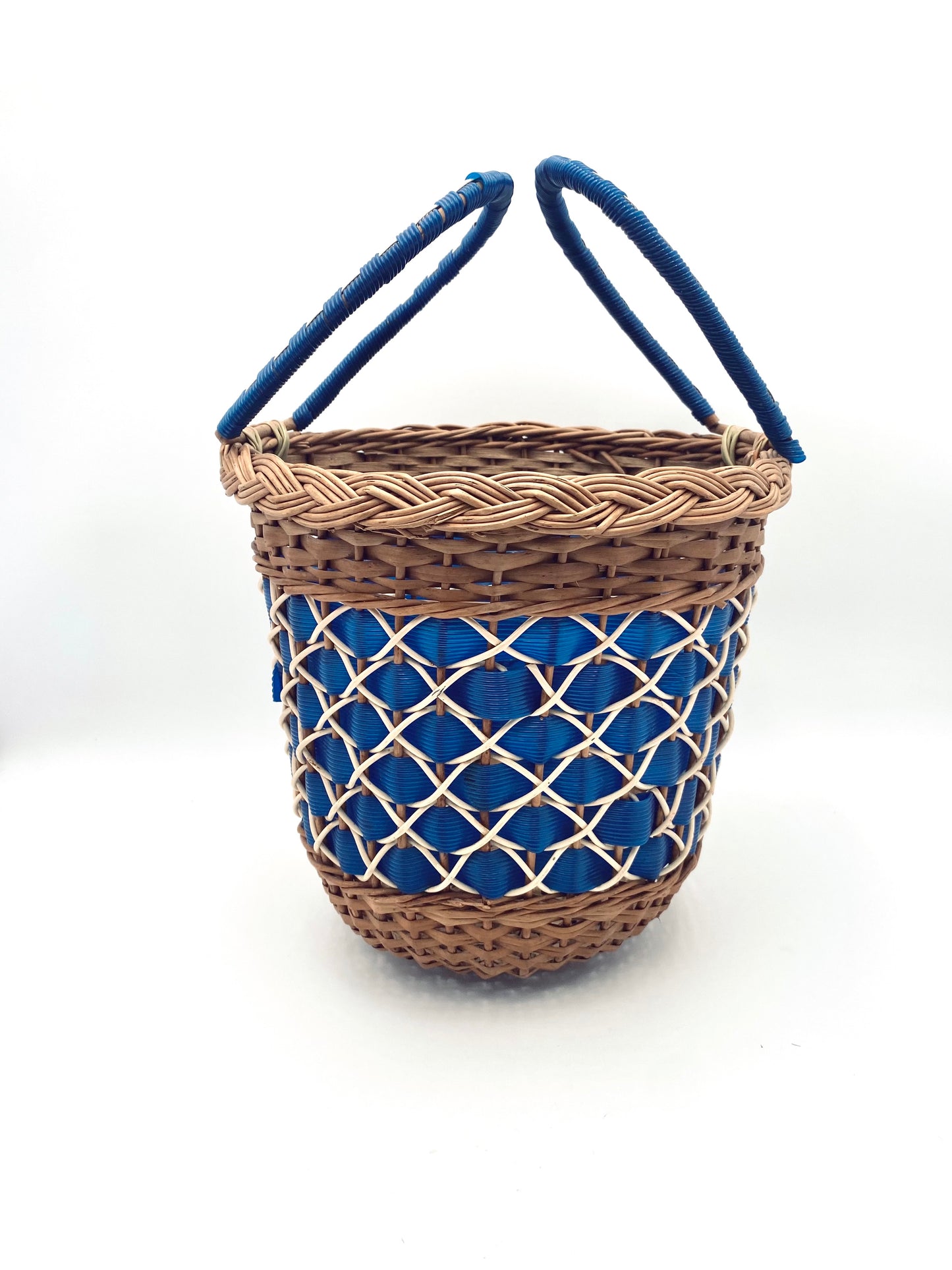Le panier bleu et blanc