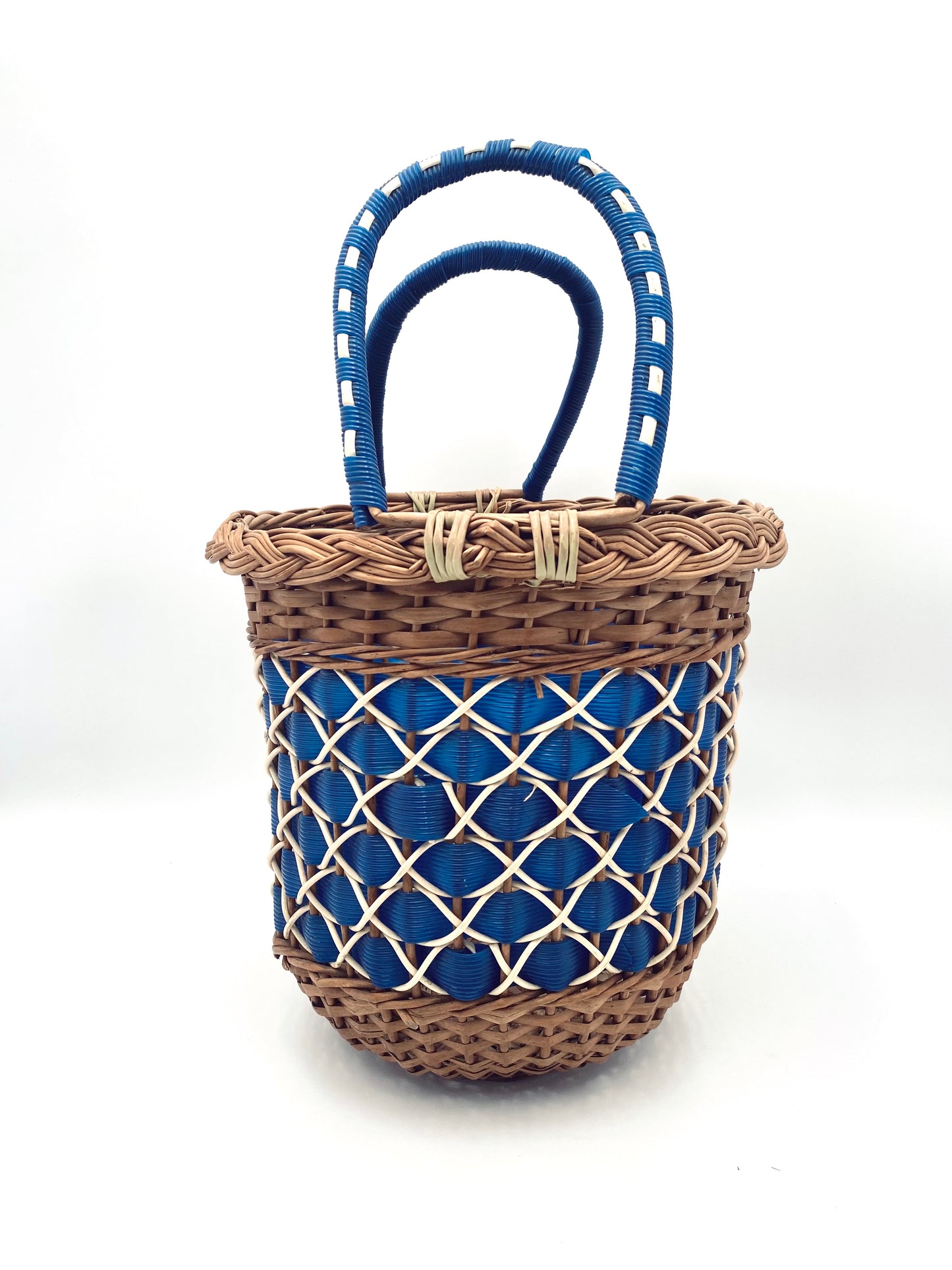 Le panier bleu et blanc