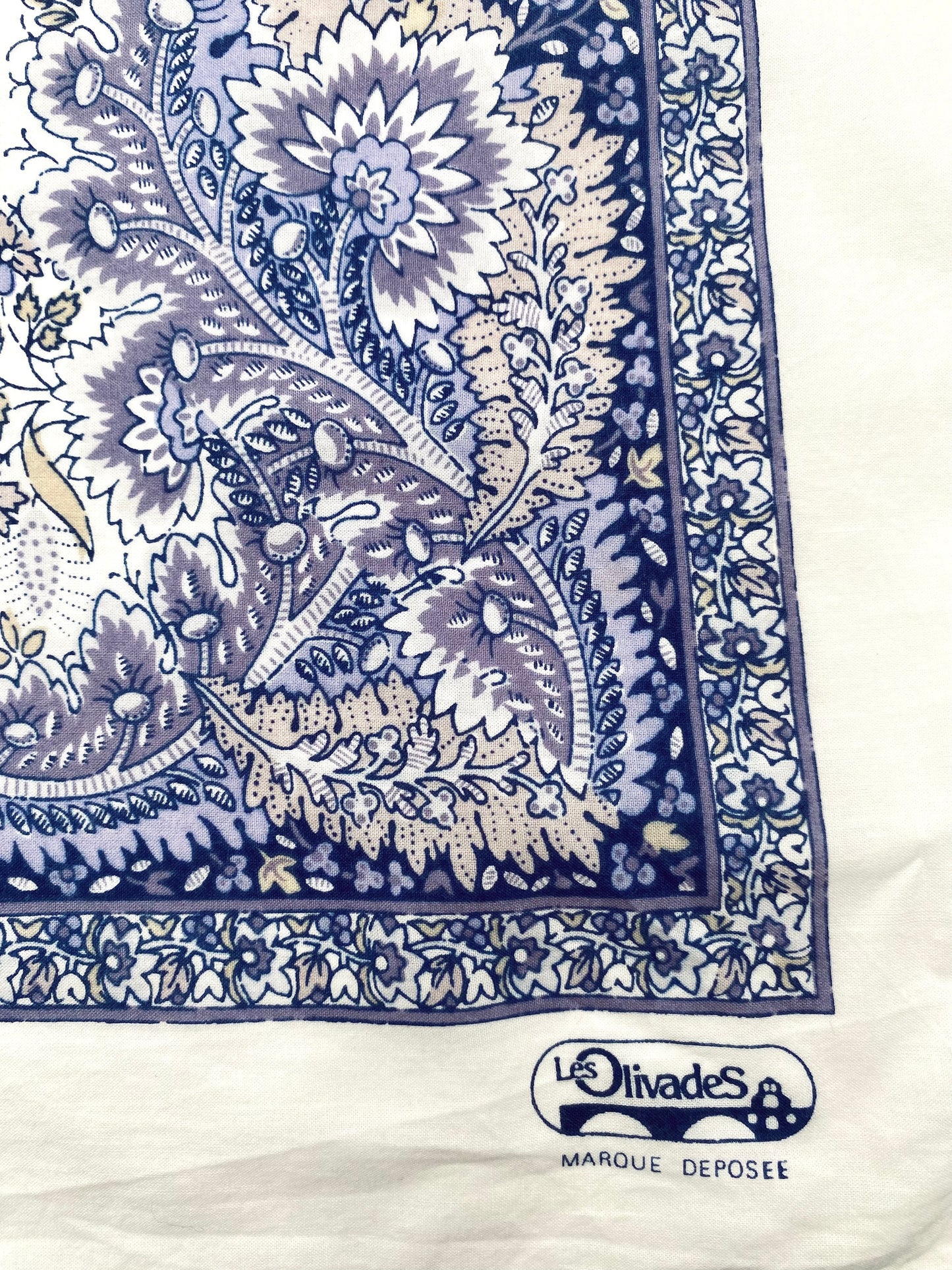 Le grand foulard vintage Les Olivades