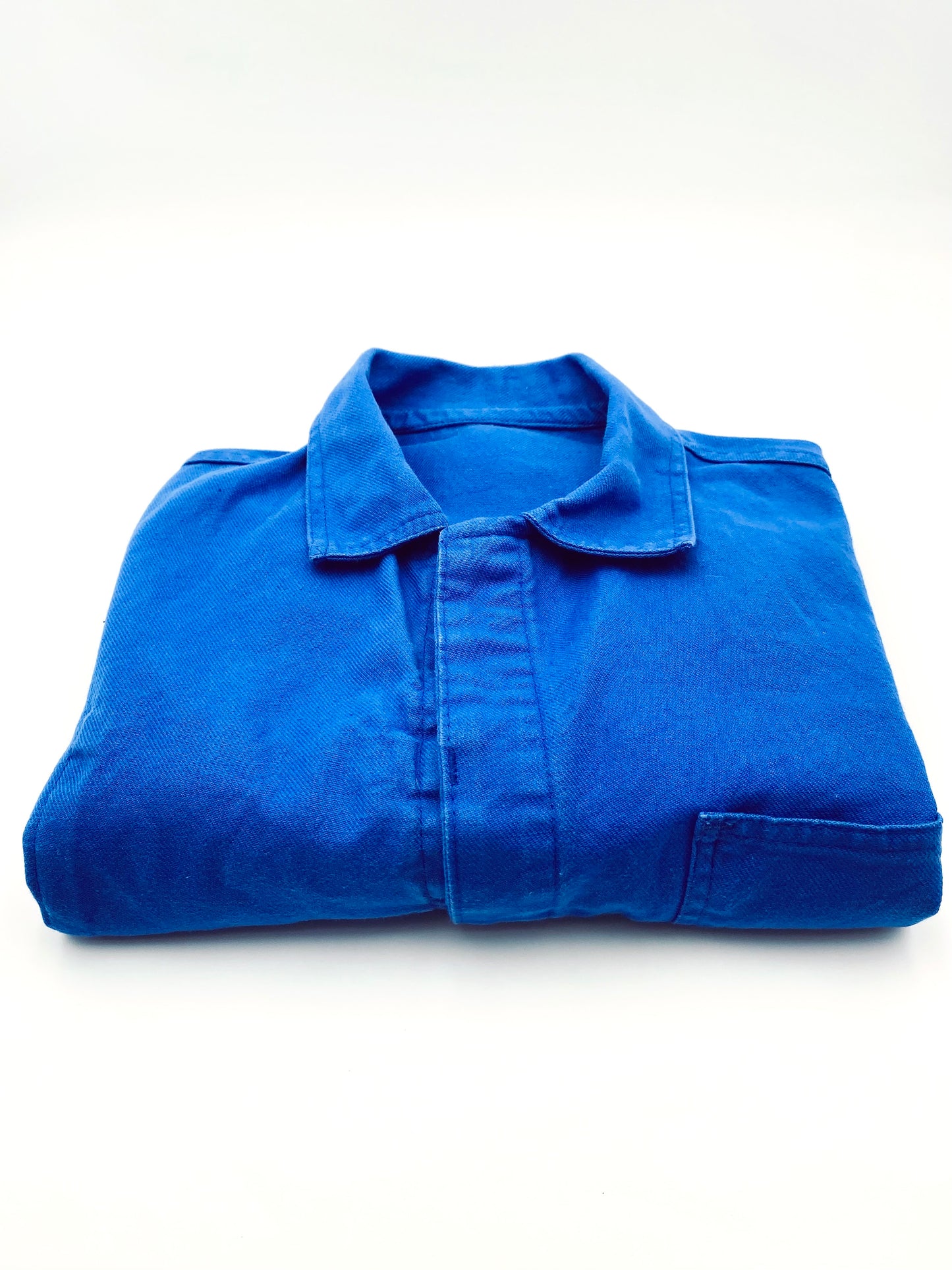 Le bleu de travail cobalt