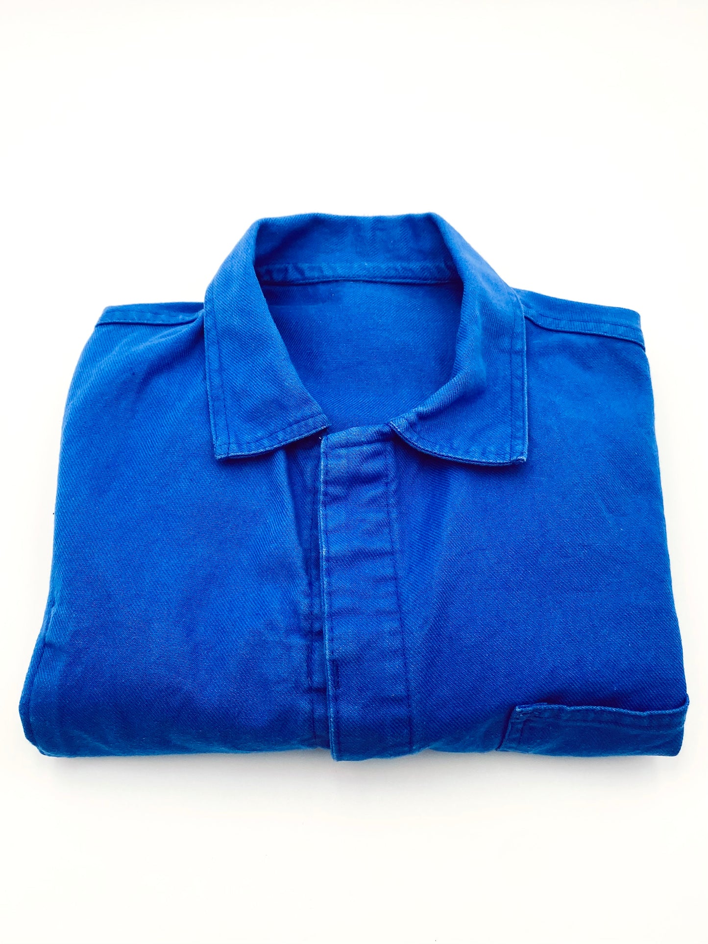 Le bleu de travail cobalt
