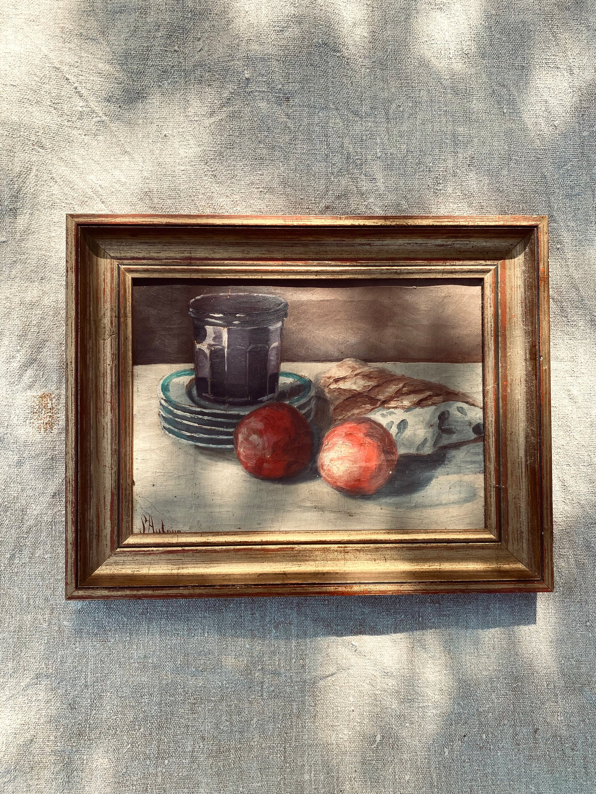 Le pot de confiture avec du pain