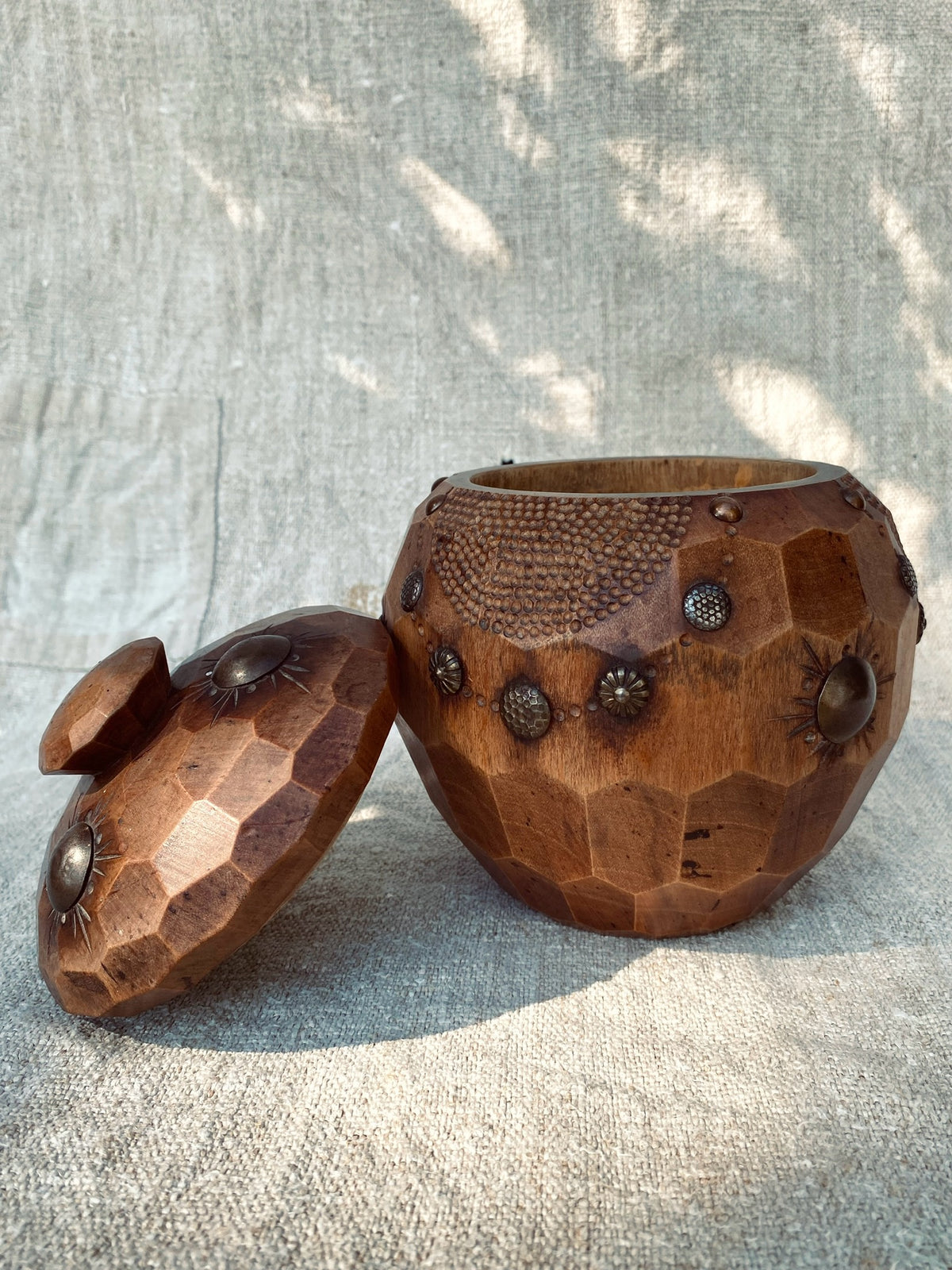 Le pot en bois