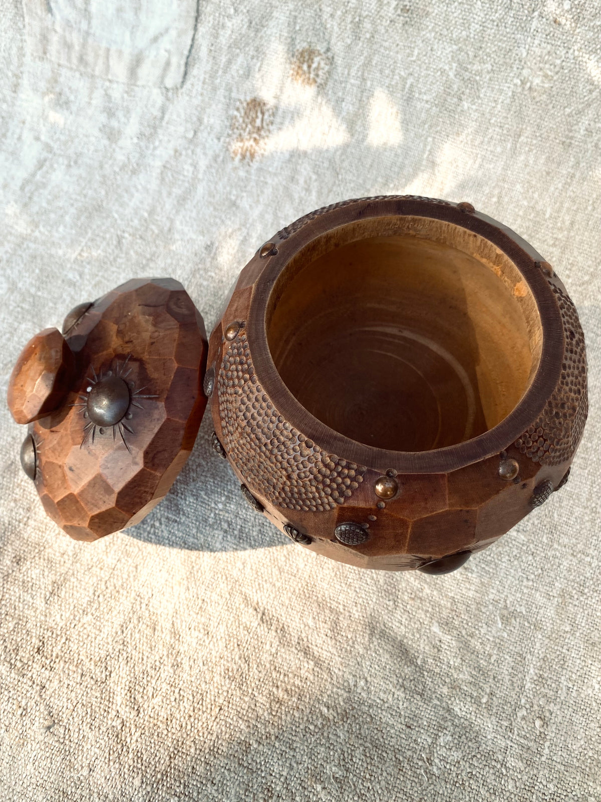 Le pot en bois