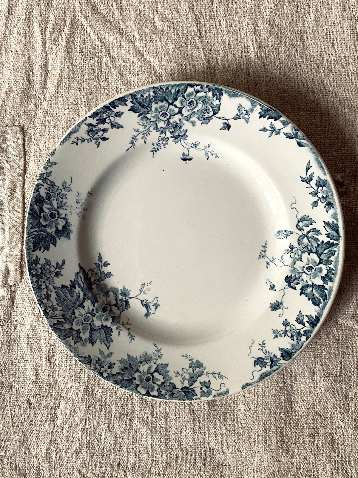 Les assiettes 'Marie-Louise' de Saint-Amand