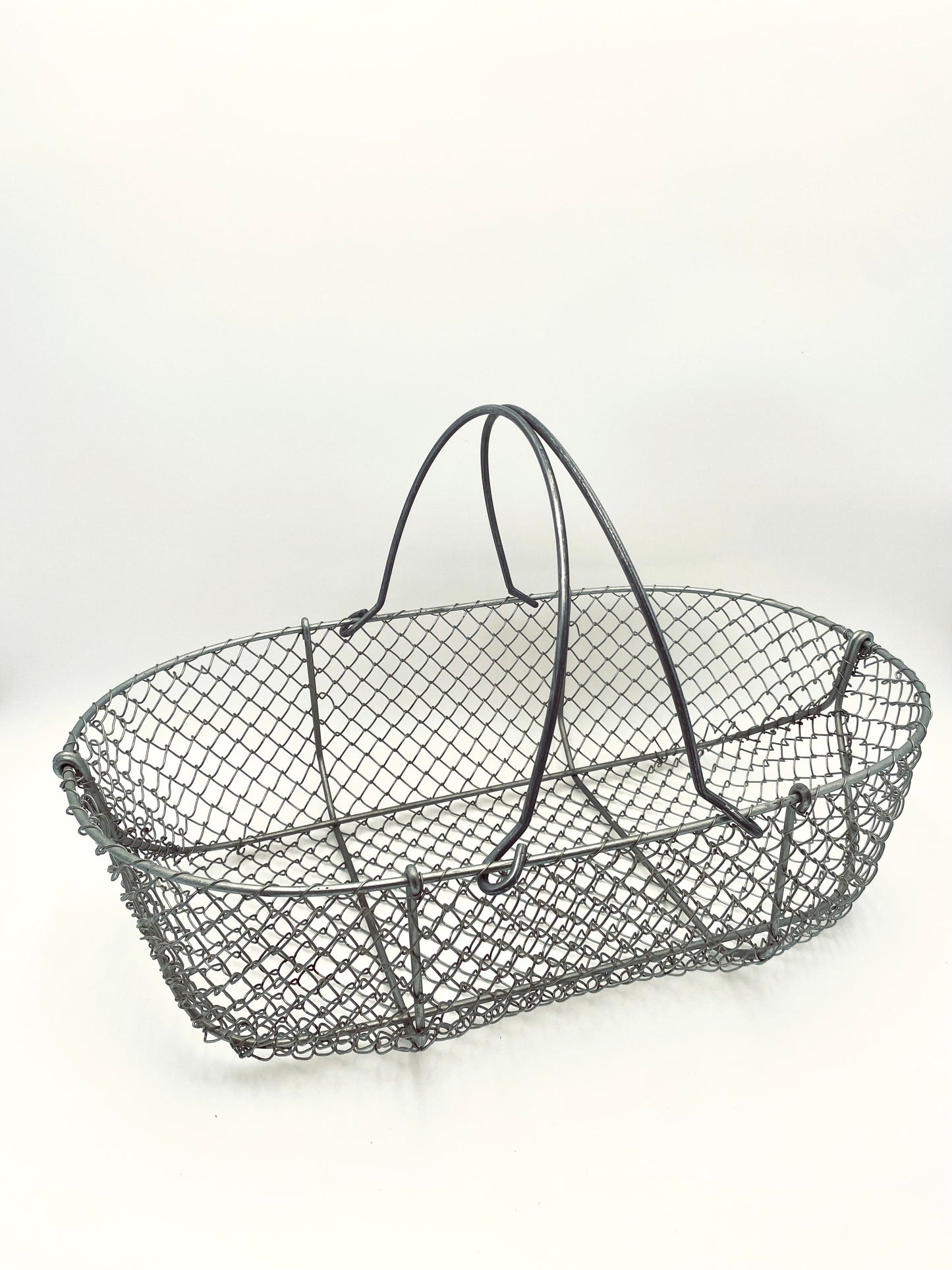 Le grand panier métallique