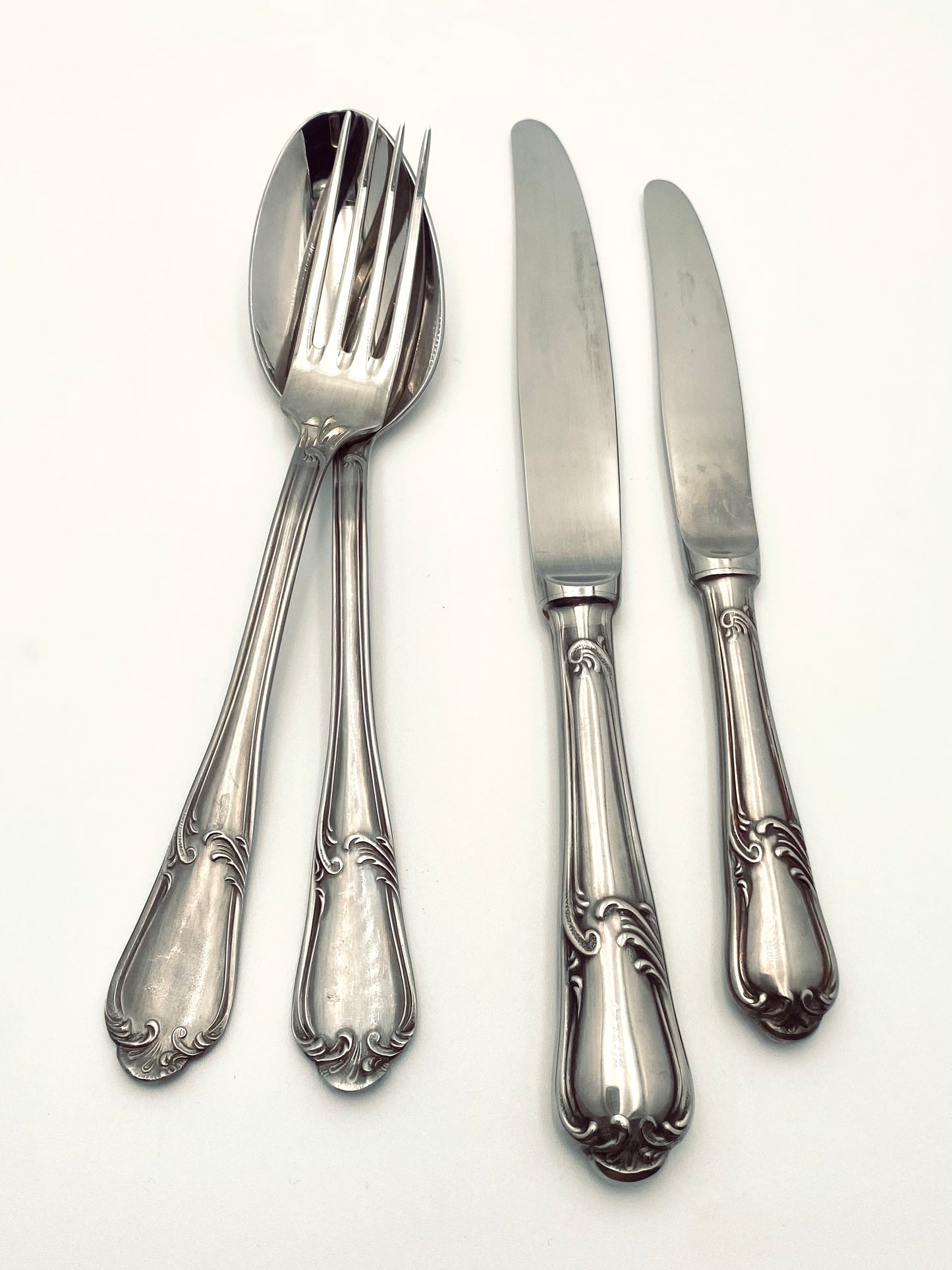 Les anciens couverts