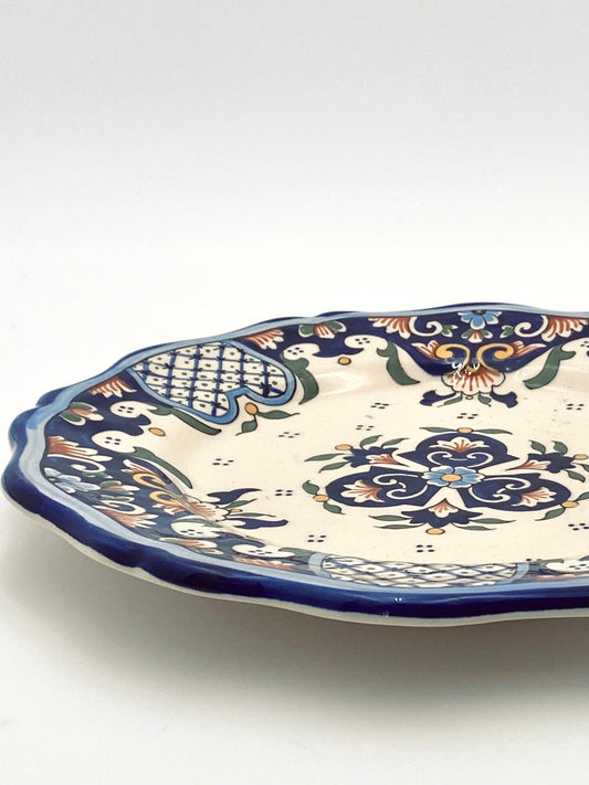 L'ancienne assiette pour le mur