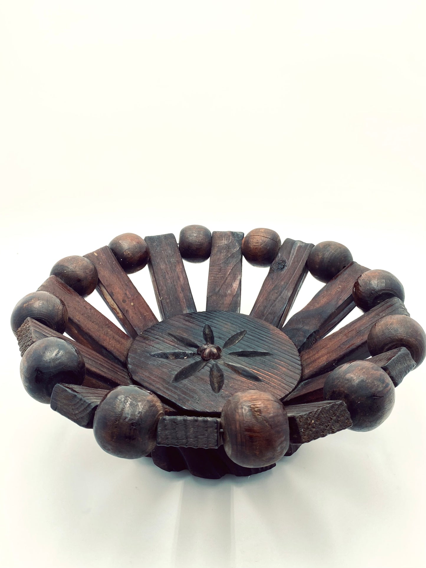 Le bol rustique en bois