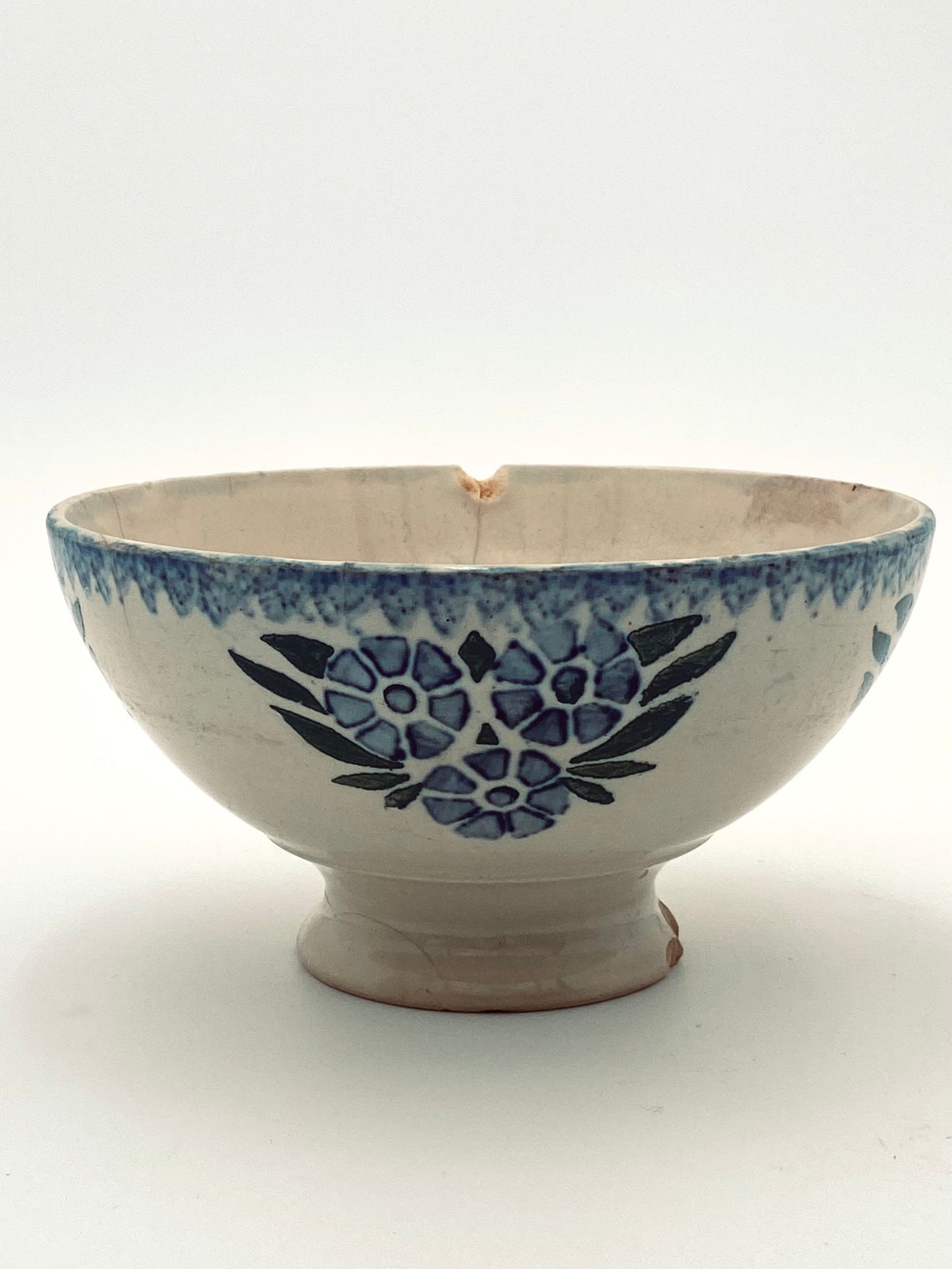 L'ancien bol à café au lait