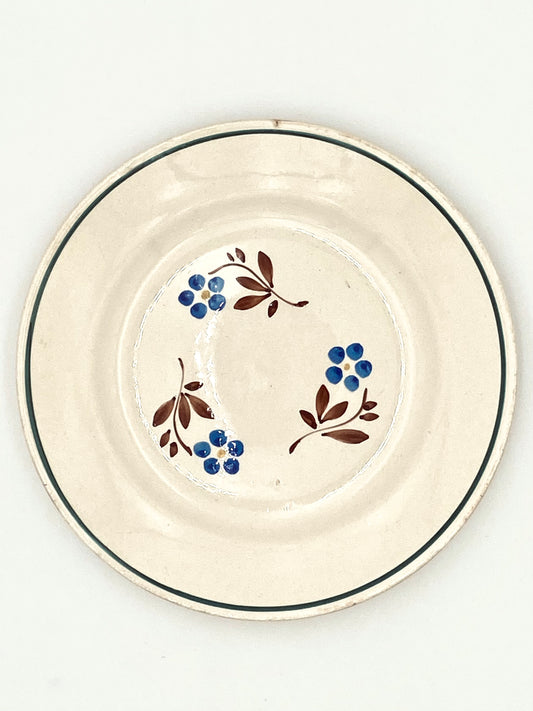 La grande assiette à fleurs