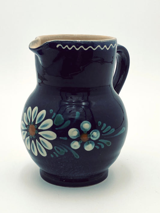 Le pichet alsacienne à fleurs bleues