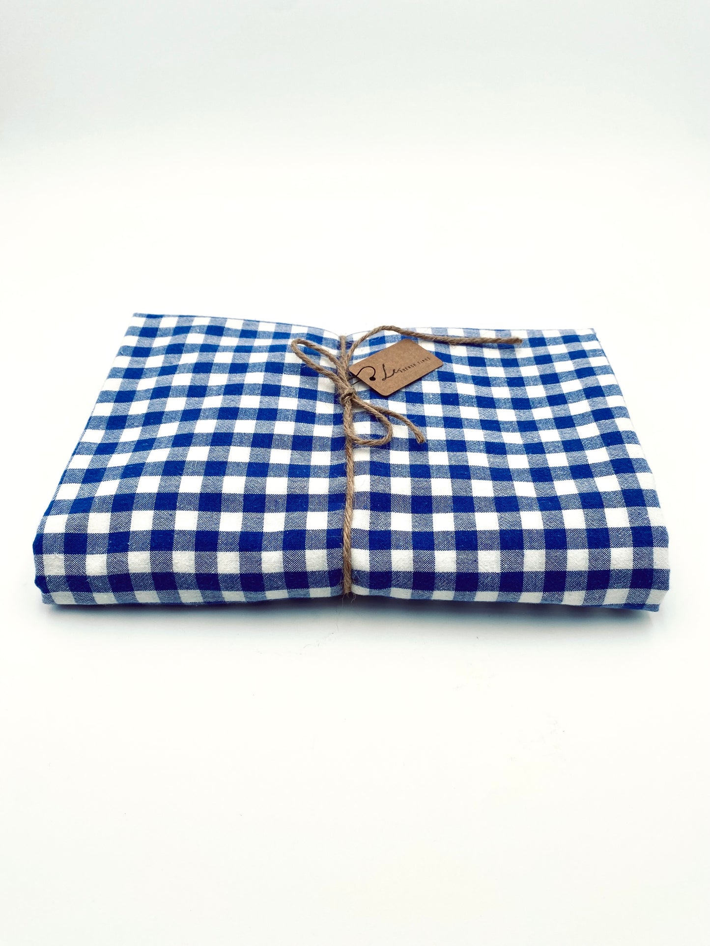 La nappe à carreaux vichy bleus et blancs