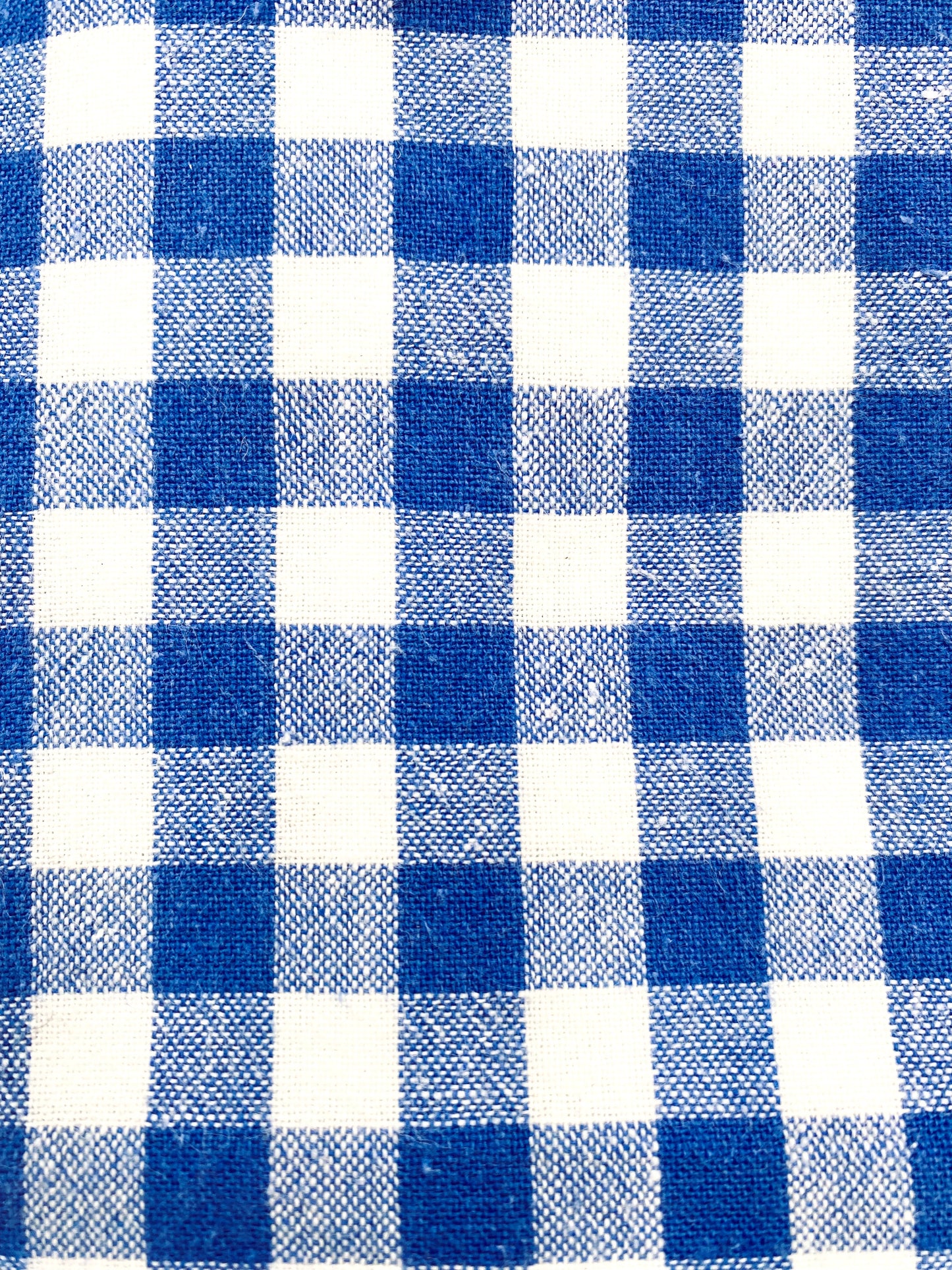 La nappe à carreaux vichy bleus et blancs
