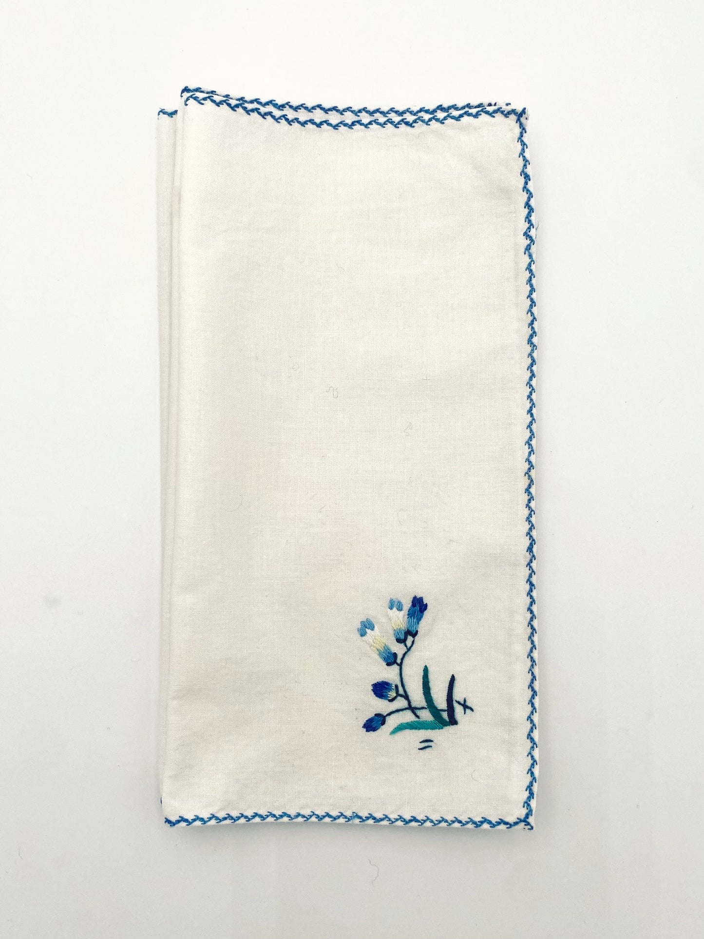 Les petites serviettes brodées