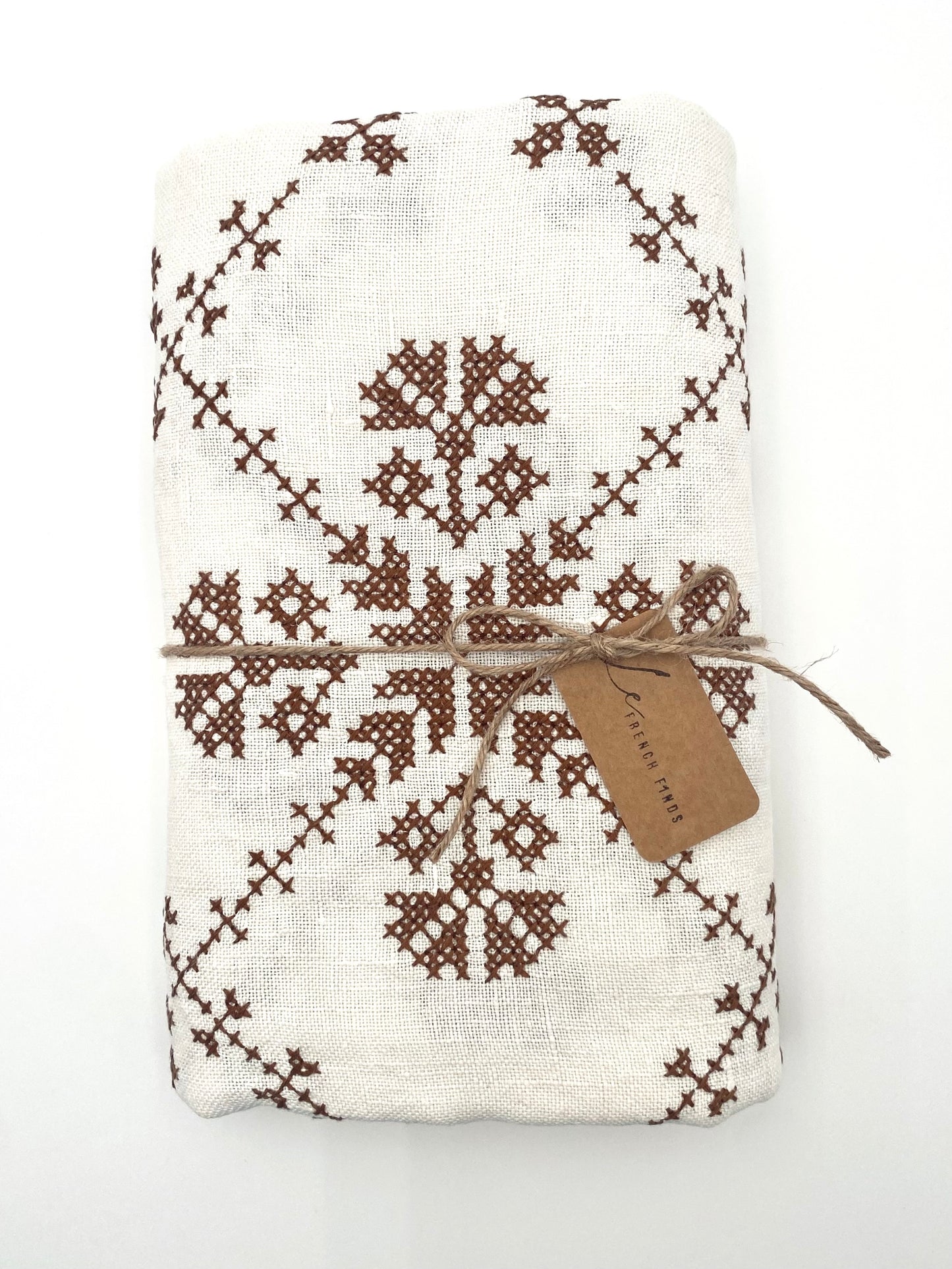 La nappe en lin brodée