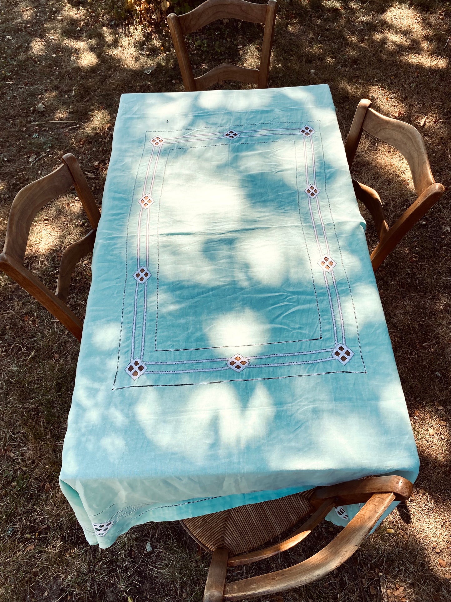 La nappe en lin faite à la main