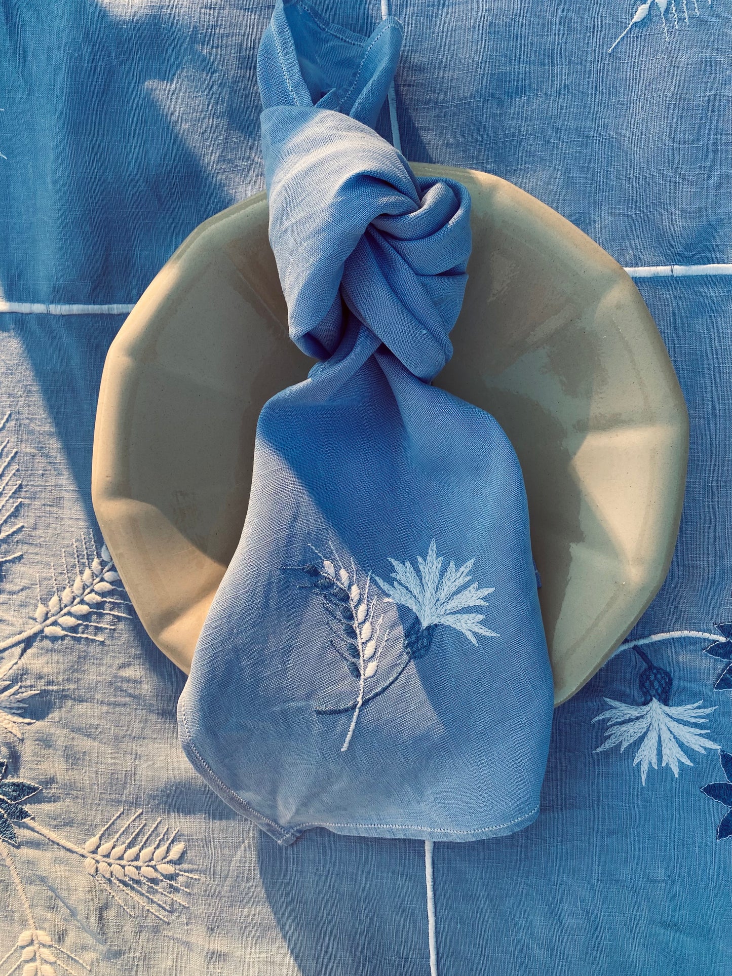 La nappe en lin bleu