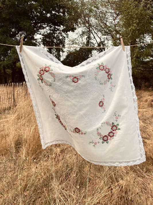 La nappe à fleurs