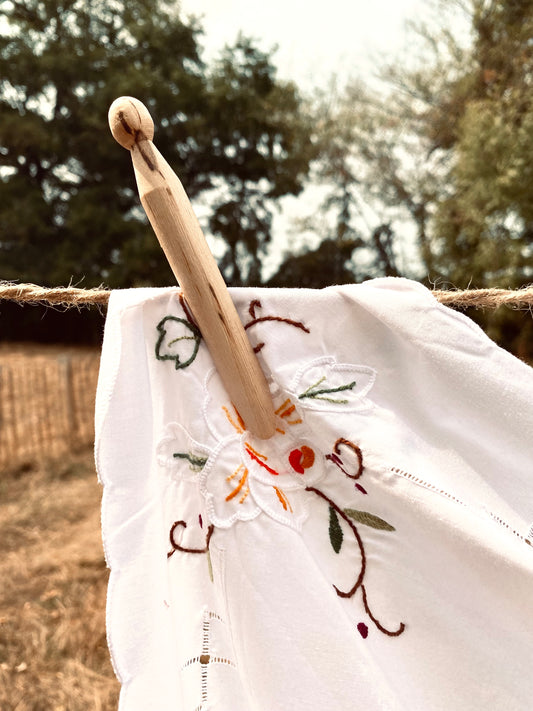 Le nappe en coton avec des fleurs
