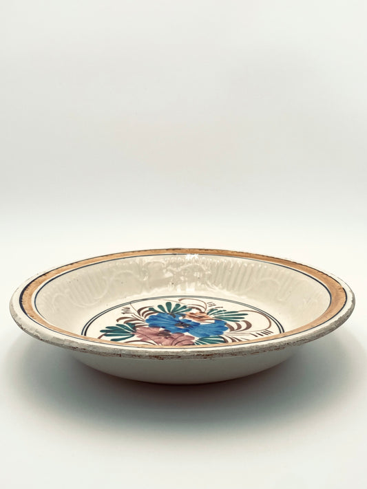 La grande assiette creuse